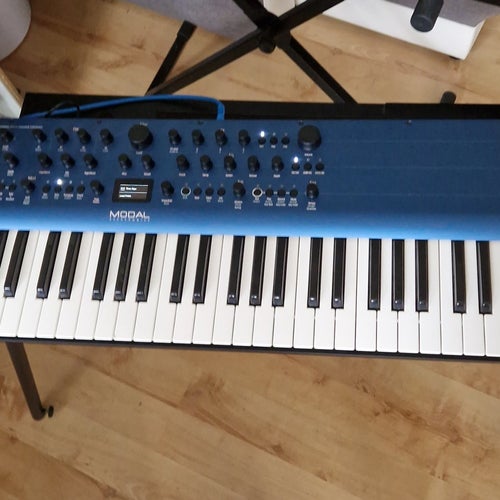 Modal Cobalt8X Synthesizer