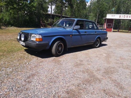 Volvo 240 2.3 Manuell, 115hk, 1988