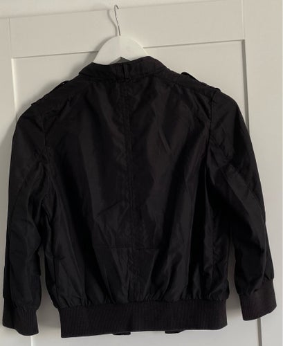 H&M svart jacka, storlek S