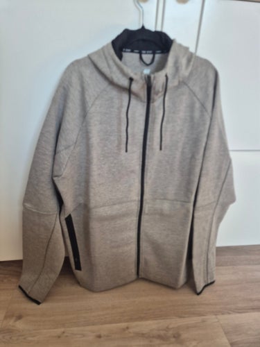 H&M Sport grå huvtröja, storlek XL