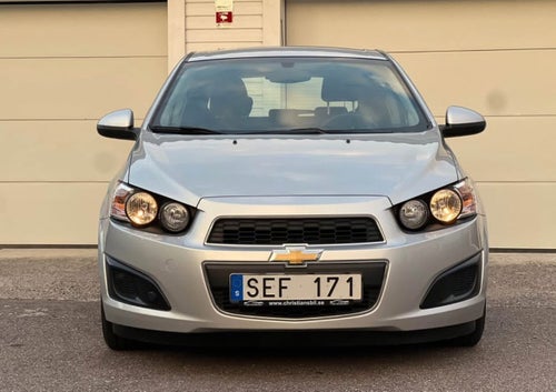 Chevrolet Aveo 2607 mil Nybesiktigad Fullservad