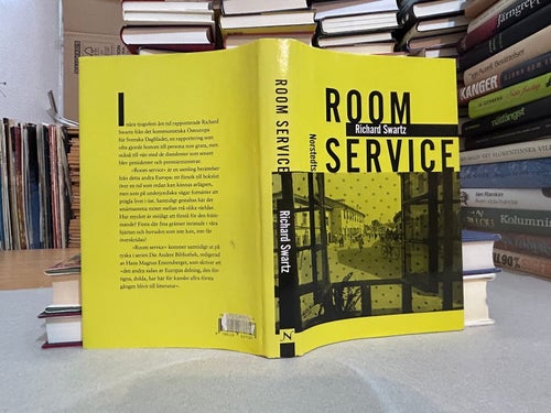 Room service av Richard Swartz. Bok. Very Fine plus