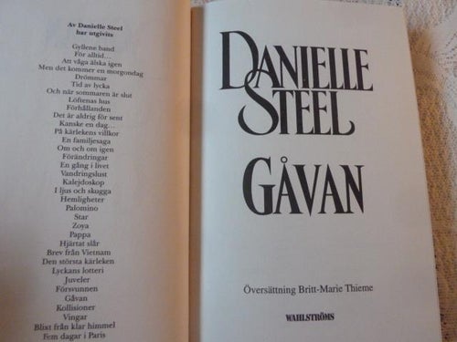 GÅVAN, D. STEEL, 1996, BÖCKER