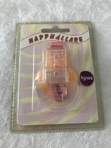 Napphållare med Namn " AGNES "