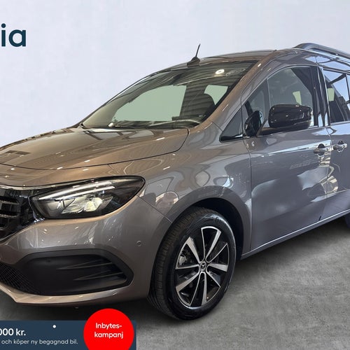 Mercedes-Benz EQT 200 / 5-sits / Moms