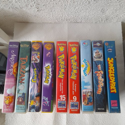 Blandede VHS-film: Disney, Pokémon, Teletubbies, Flintstones