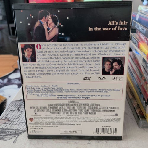 Three to Tango (DVD), Snapcase, Svensk text, Komedi, Kult, Nostalgi