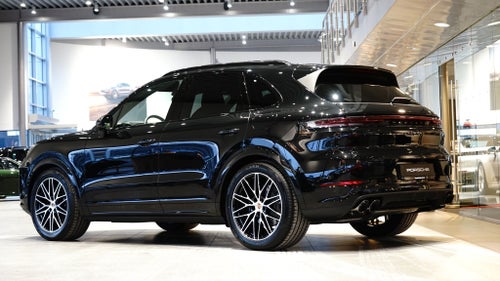 Porsche Cayenne E-Hybrid Black Edition