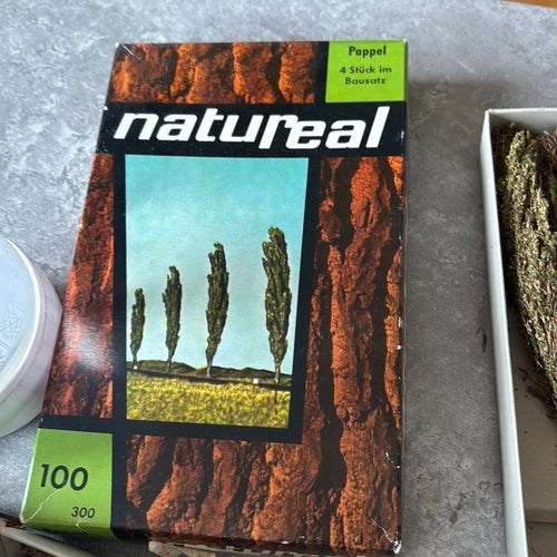 3 paket med Barrträd till modelljärnväg