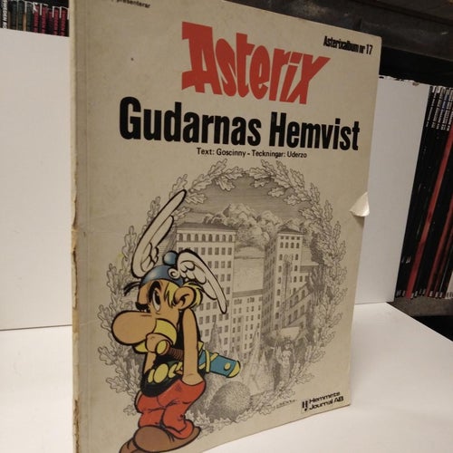 Asterixalbum nr 17 Asterix gudarnas hemvist. Very Good