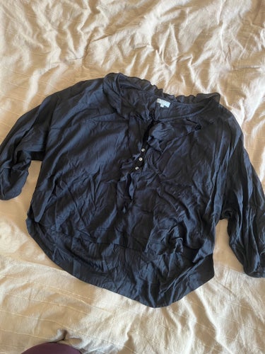 Svart blus Ajlajk strl M/L
