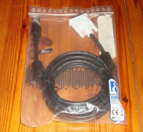 Adapter Kabel 3 meter HDMI - DVI-D Ny inplastad och oanvänd Deltaco