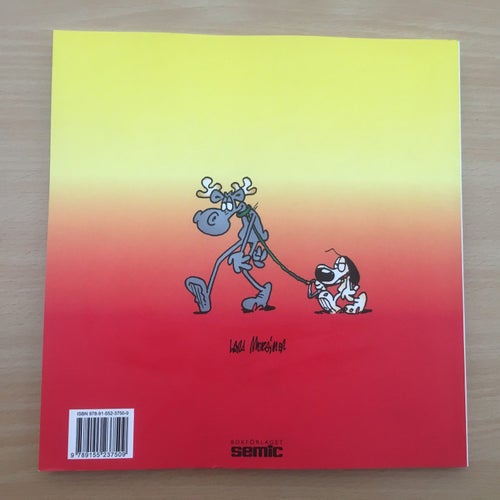 HÄLGE - STORA BOKEN OM ETT LITET HUNDLIV - Lars Mortimer