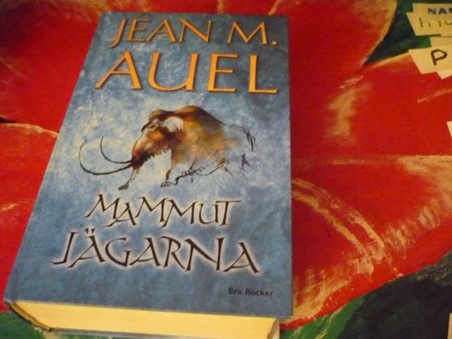 BOK, 2 STYCKEN BÖCKER AV JEAN M AUL, STÄPPVANDRINGEN, MAMMUTJÄGARNA