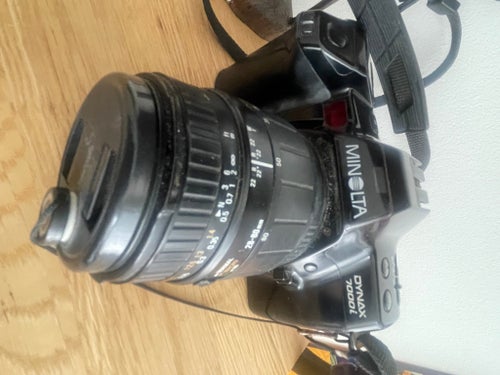 Minolta Dynax 7000i + Minolta AF Zoom 28–80mm – Ej testad – Made in Japan