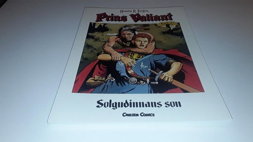 Prins Valiant band 33 - Solgudinnans son VF-NM