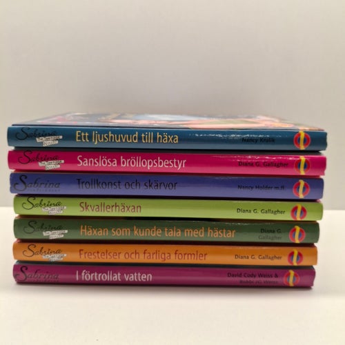 Sabrina The Teenage witch x7 Bokpaket - Se bilder för titlar