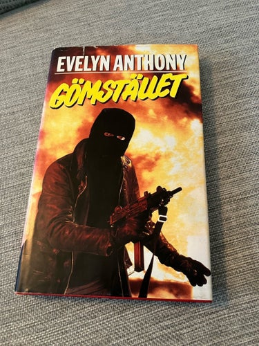 Gömstället av Evelyn Anthony, 1988 publiceringsår