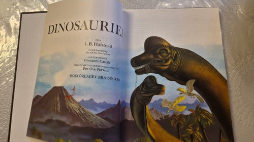 Dinosaurier av L.B. Halstead, 1975