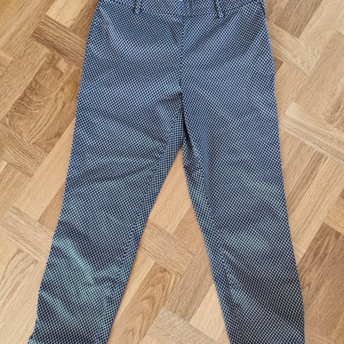 H&M svarta byxor, storlek 38