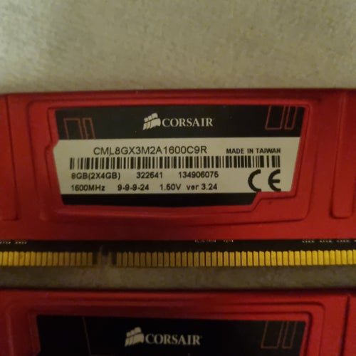 DDR3 Corsair Vengeance LP 8GB (2x4GB) 1600MHz Röd (CML8GX3M2A1600C9R)