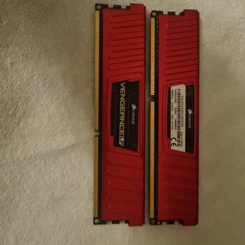 DDR3 Corsair Vengeance LP 8GB (2x4GB) 1600MHz Röd (CML8GX3M2A1600C9R)