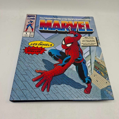 Marvel: Five Fabulous Decades of the World's Greatest Comics - Signerad Stan Lee