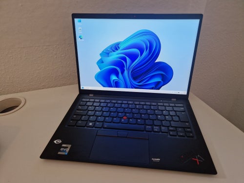 Lenovo ThinkPad X1 Carbon Gen 10 bærbar computer