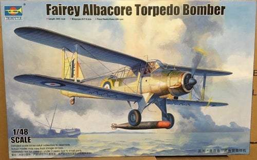 FAIREY ALBACORE TORPEDO BOMBER TRUMPETER 1/48 OÖPPNAD