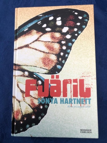 Fjäril av Sonya Hartnett (2008)