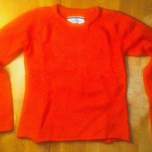 By Malene Birger orange tröja, 70% angora, storlek L (liten i storleken)
