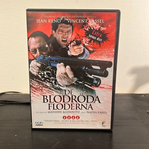 DVD: De Blodröda Floderna med Jean Reno och Vincent Cassel