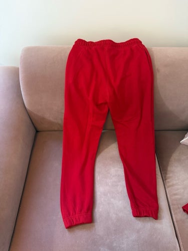 GANT RUBY RED sweatpants, storlek S