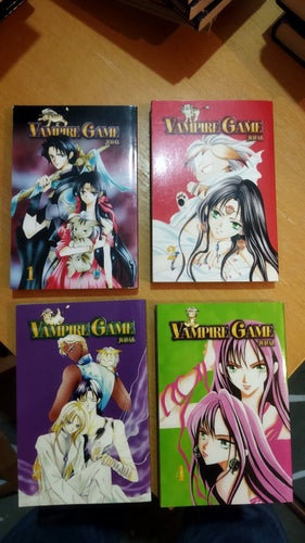 Vampire Game Del 1-4 av Judal, manga