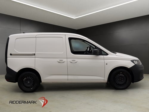 Volkswagen Caddy Cargo 2.0TDI Värm A/C PDC Drag CARPLAY Moms