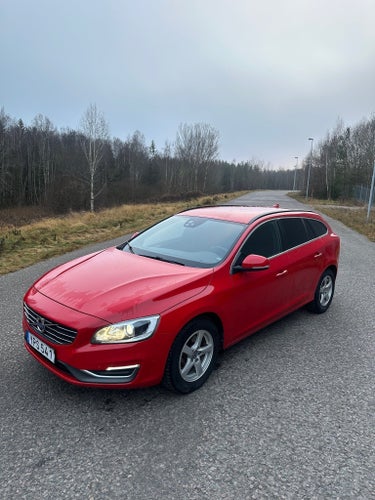 Volvo V60 D3 Geartronic Classic Momentum, 2018