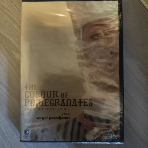 The Colour of Pomegranates - Special Edition (DVD) inplastad, region 0