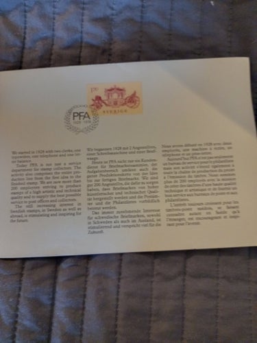 Tillfälle!!!PFA 50 år, två kort samt svenska intressanta frimärksklipp