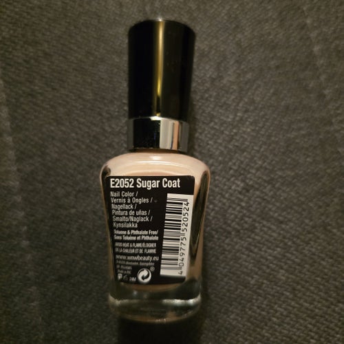 Wet n Wild Megalast Nagellack E2052 Sugar Coat