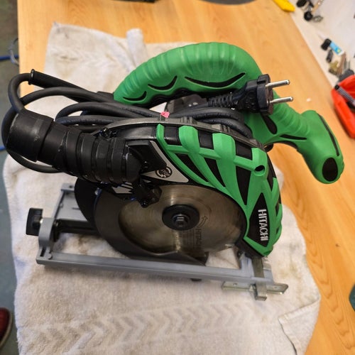 Hitachi C 6BU2 Cirkelsåg