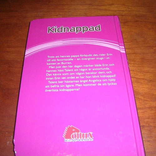 Kidnappad av Angela Dorsey / Pollux / hästar