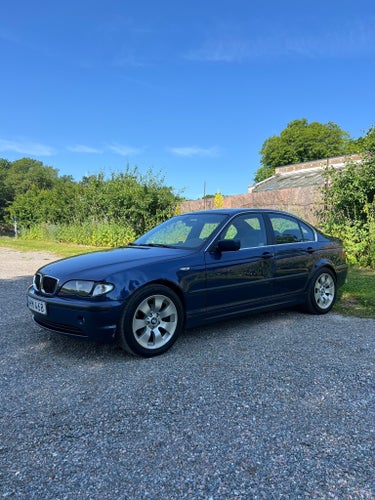 BMW 320i E46