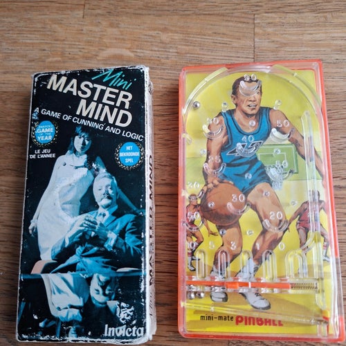 2 Retrospel från 1970-talet – Mini Master Mind 1972 + Mini-Mate Pinball 1978