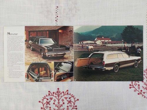 Dodge Monaco 1977 ..