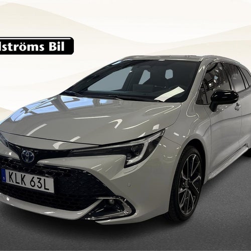 Toyota Corolla Touring Sports Hybrid Executive 1.8 140hk S&V-Hjul Moms