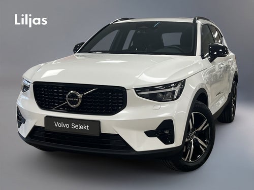 Volvo XC40 B4 FWD Bensin Plus Dark//Sommarkampanj//