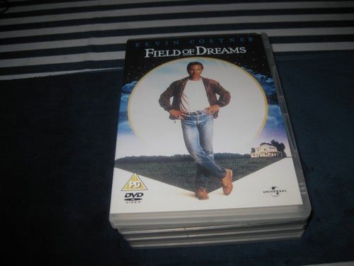 FIELD OF DREAMS MED KEVIN COSTNER,JAMES EARL JONES OCH BURT LANCASTER