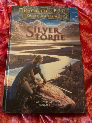 Silver Törne av Raymond E. Feist