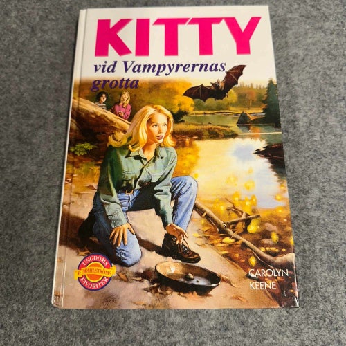 Carolyn Keene - Kitty och vampyrernas grotta