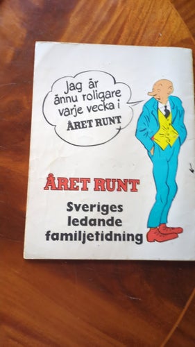 Kronblom av Elov Persson, 1971